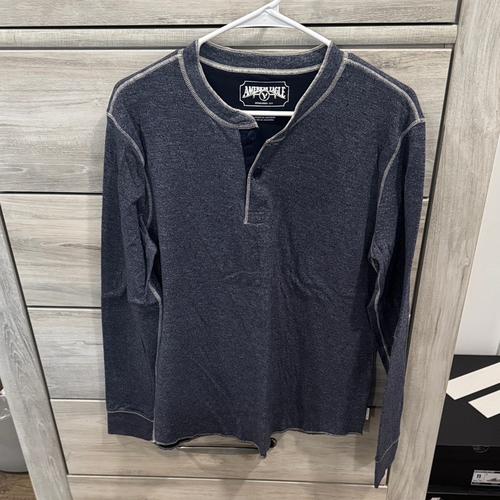 American Eagle Outfitters Men's Dark Blue Long Sleeve Henley
